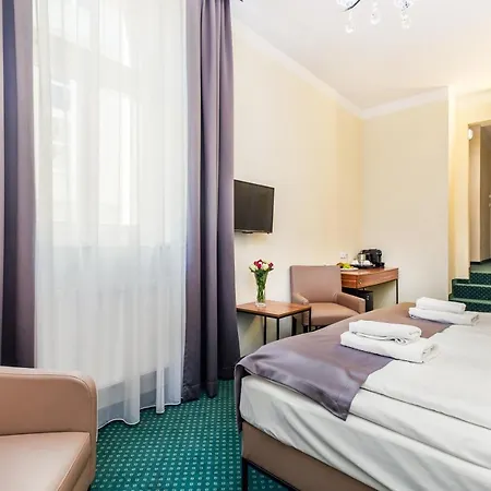 Aparthotel Old Town-3